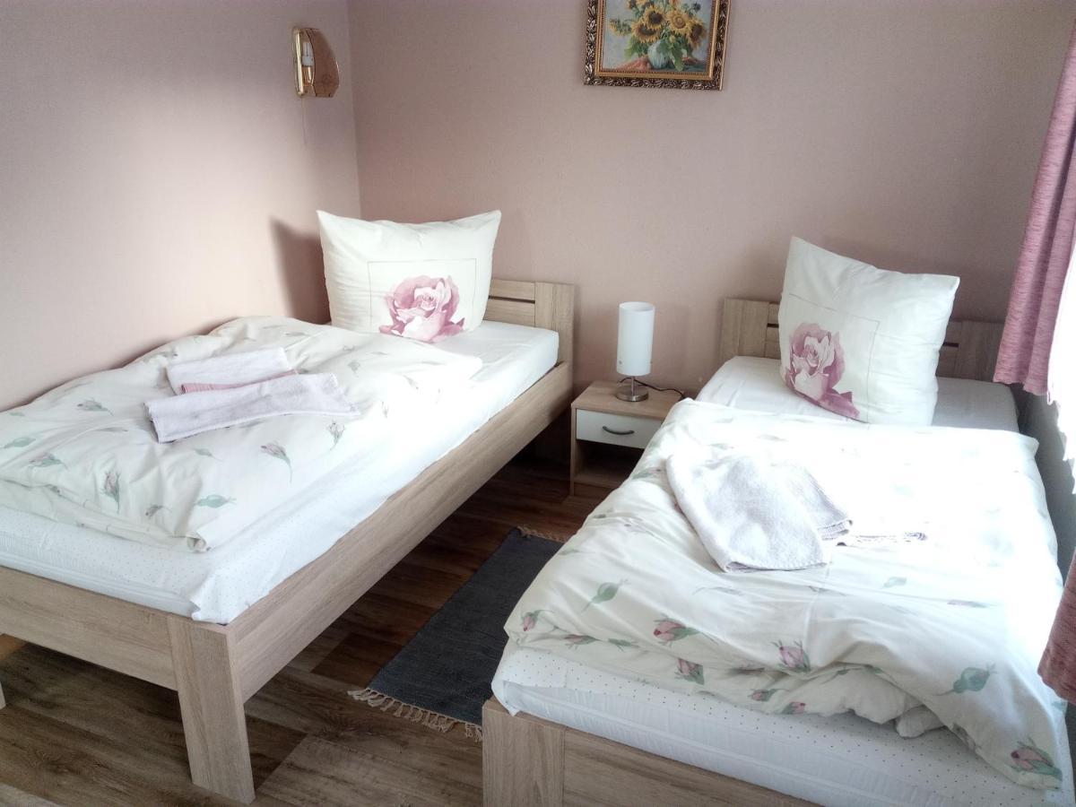 Am Muehlteich Hotel Taltitz ภายนอก รูปภาพ